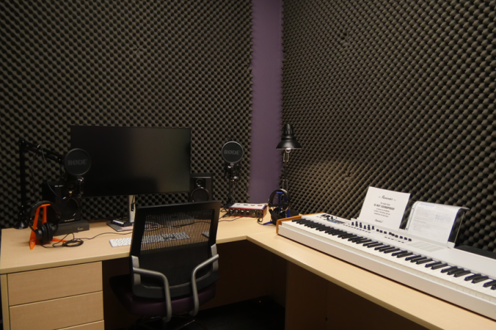 Photograph of the Audio Suite in the Studio
